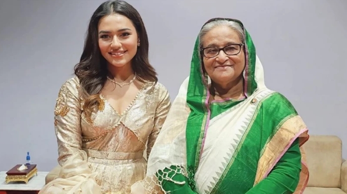 ‘শেখ হাসিনাকে গালি দেওয়ায় আপনাকে আয়নাঘরে রাখা হবে’ - Latest BD News